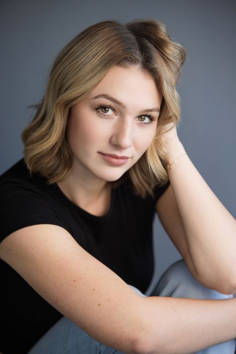 Kiera Battenfield headshot 1